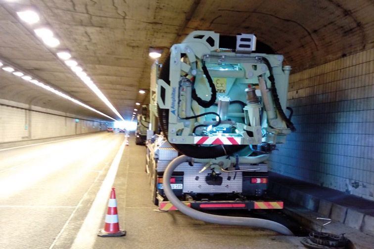 Saugbagger Kelsterbach - Tunnelbau